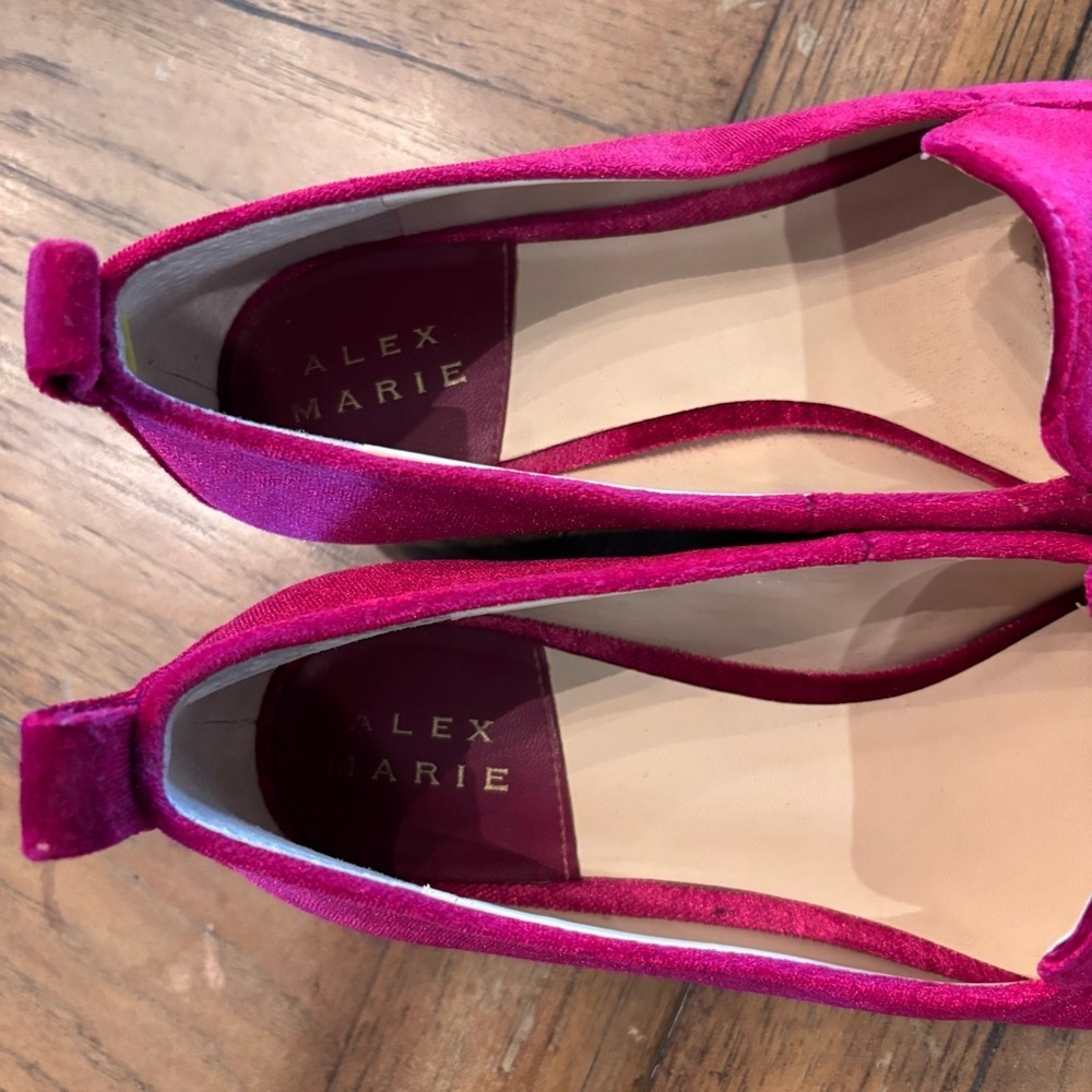 Alex Marie the Campbell Raspberry Velvet Dress Loafer,size 6.5, Classy Elegance - Picture 7 of 8